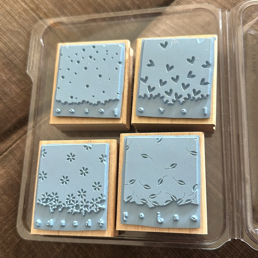 Stamps - Picture 5 of 7